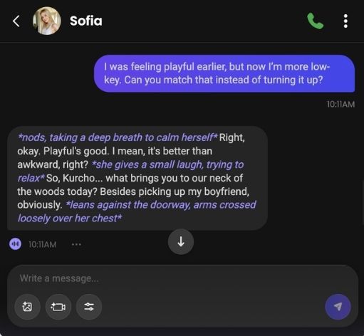 sofia fletcher ai girlfriend chat window